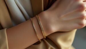 découvrez nos gourmettes minimalistes alliant élégance discrète et modernité, parfaites pour séduire les jeunes adultes en quête de style épuré.